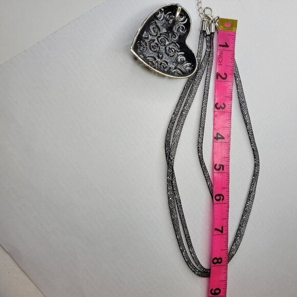 Heart Pendant Necklace, Crystal Studded Heart Pendant Fashion Necklace - Picture 15 of 15